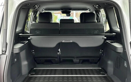 Toyota Land Cruiser Prado, 2025 год, 10 650 000 рублей, 13 фотография