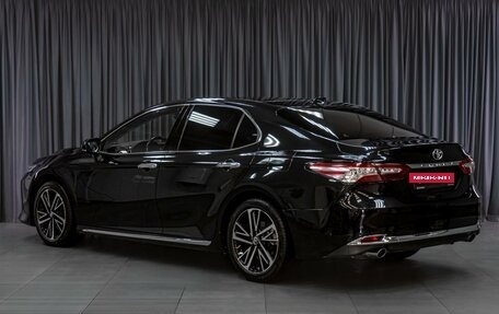 Toyota Camry, 2023 год, 3 549 000 рублей, 2 фотография