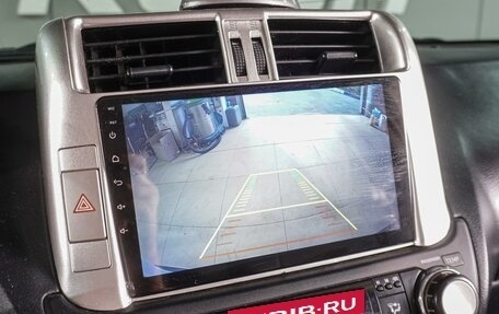 Toyota Land Cruiser Prado 150 рестайлинг 2, 2010 год, 2 399 000 рублей, 13 фотография