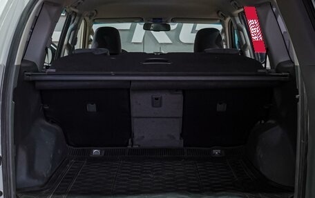 Toyota Land Cruiser Prado 150 рестайлинг 2, 2010 год, 2 399 000 рублей, 27 фотография