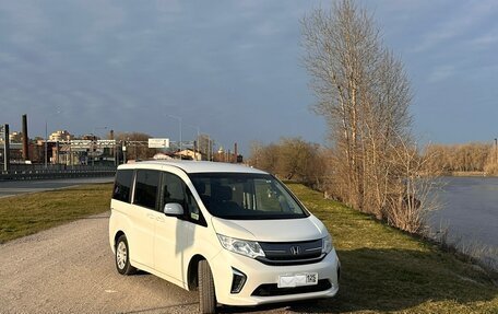 Honda Stepwgn IV, 2020 год, 1 899 999 рублей, 4 фотография