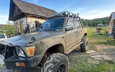 Toyota Hilux VI, 1989 год, 900 000 рублей, 3 фотография