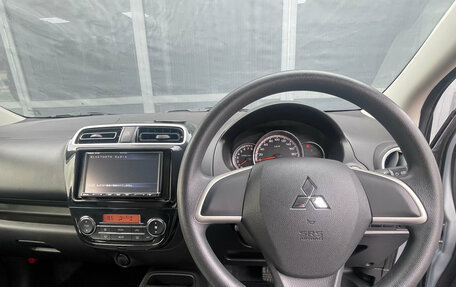 Mitsubishi Mirage VI рестайлинг, 2022 год, 1 220 000 рублей, 10 фотография