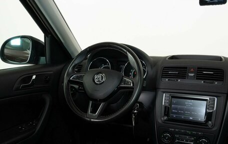 Skoda Yeti I рестайлинг, 2017 год, 1 488 000 рублей, 13 фотография