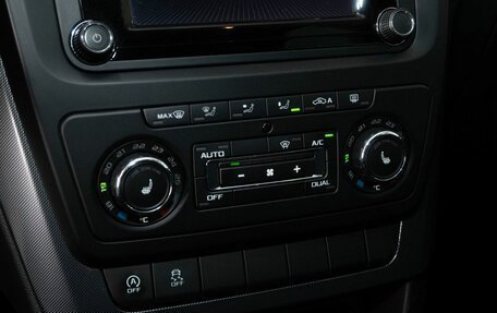 Skoda Yeti I рестайлинг, 2017 год, 1 488 000 рублей, 11 фотография