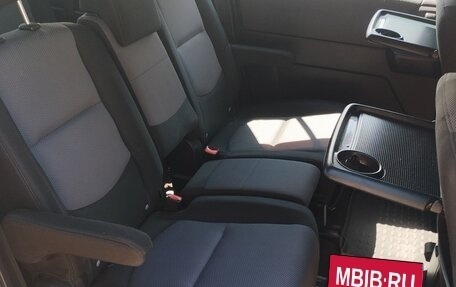 Mazda 5 I рестайлинг, 2007 год, 690 000 рублей, 14 фотография