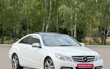 Mercedes-Benz E-Класс, 2012 год, 1 550 000 рублей, 2 фотография