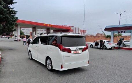 Toyota Alphard III, 2019 год, 4 100 000 рублей, 6 фотография