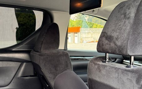 Toyota Alphard III, 2019 год, 4 100 000 рублей, 13 фотография
