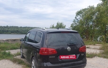 Volkswagen Sharan II, 2014 год, 1 450 000 рублей, 2 фотография