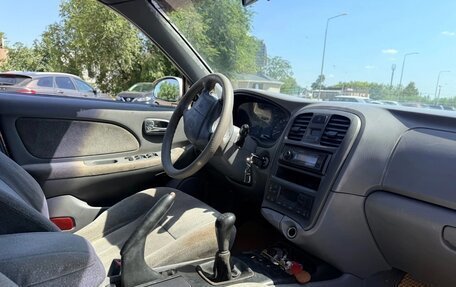 KIA Magentis I, 2002 год, 270 000 рублей, 12 фотография