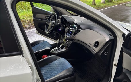 Chevrolet Cruze II, 2012 год, 640 000 рублей, 9 фотография
