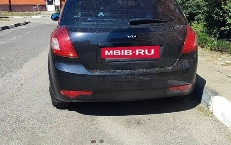 KIA cee'd I рестайлинг, 2011 год, 900 000 рублей, 2 фотография