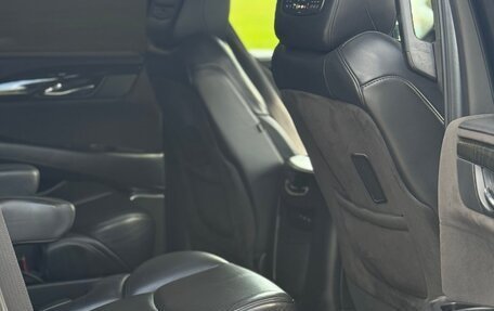 Cadillac Escalade IV, 2018 год, 3 500 000 рублей, 10 фотография