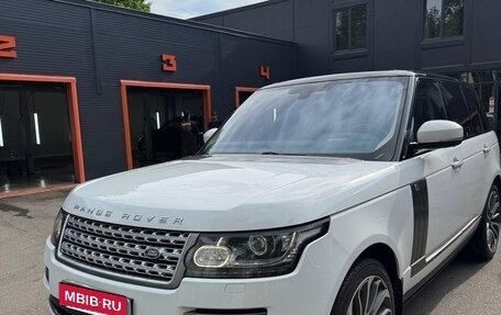 Land Rover Range Rover IV рестайлинг, 2015 год, 3 850 000 рублей, 7 фотография