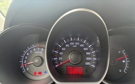 KIA Rio III рестайлинг, 2014 год, 700 000 рублей, 9 фотография