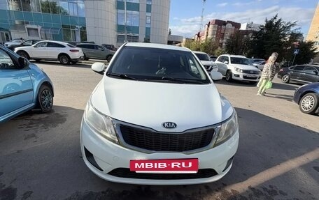 KIA Rio III рестайлинг, 2014 год, 700 000 рублей, 13 фотография