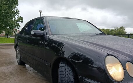 Mercedes-Benz E-Класс, 2001 год, 630 000 рублей, 7 фотография