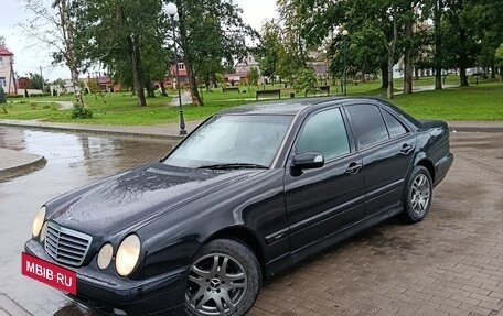Mercedes-Benz E-Класс, 2001 год, 630 000 рублей, 11 фотография