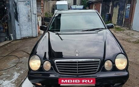 Mercedes-Benz E-Класс, 2001 год, 630 000 рублей, 16 фотография