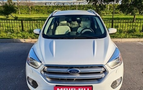 Ford Kuga III, 2016 год, 1 450 000 рублей, 3 фотография