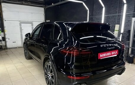 Porsche Cayenne III, 2015 год, 4 300 000 рублей, 2 фотография