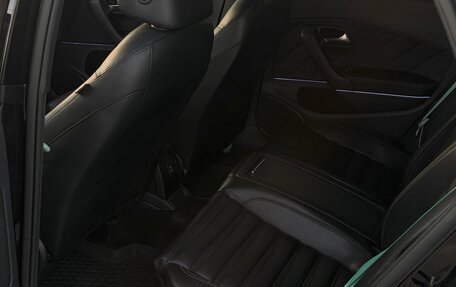 Volkswagen Polo VI (EU Market), 2017 год, 1 900 000 рублей, 11 фотография