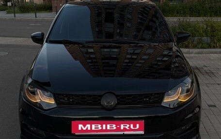 Volkswagen Polo VI (EU Market), 2017 год, 1 900 000 рублей, 5 фотография