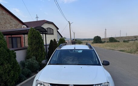Renault Duster I рестайлинг, 2017 год, 980 000 рублей, 3 фотография