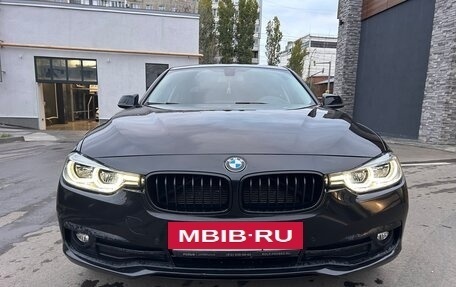 BMW 3 серия, 2017 год, 2 200 000 рублей, 16 фотография