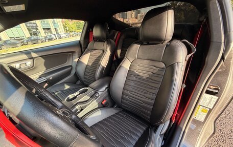 Ford Mustang VI рестайлинг, 2019 год, 3 180 000 рублей, 11 фотография