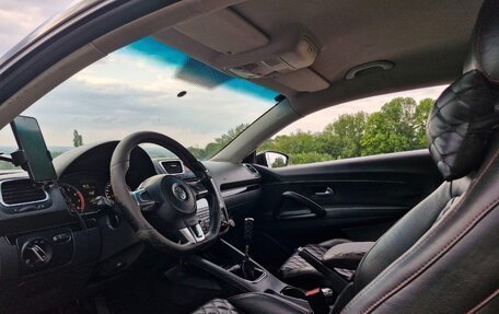 Volkswagen Scirocco III рестайлинг, 2011 год, 900 000 рублей, 14 фотография