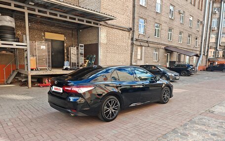 Toyota Camry, 2022 год, 4 200 000 рублей, 4 фотография