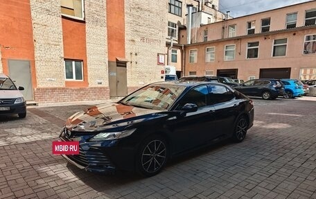 Toyota Camry, 2022 год, 4 200 000 рублей, 8 фотография