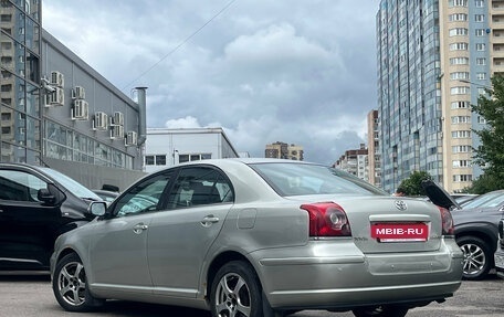Toyota Avensis III рестайлинг, 2006 год, 729 000 рублей, 6 фотография