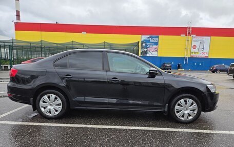 Volkswagen Jetta VI, 2012 год, 835 000 рублей, 3 фотография