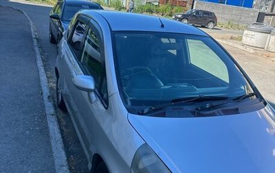 Honda Fit III, 2001 год, 220 000 рублей, 1 фотография
