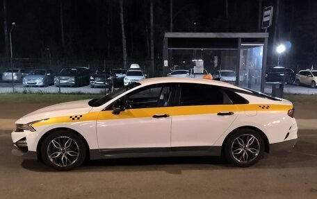 KIA K5, 2022 год, 2 100 000 рублей, 4 фотография
