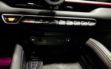 Geely Coolray I, 2024 год, 2 100 000 рублей, 10 фотография