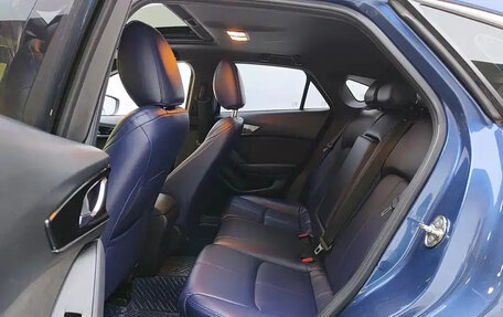 Mazda CX-4, 2023 год, 1 800 000 рублей, 8 фотография