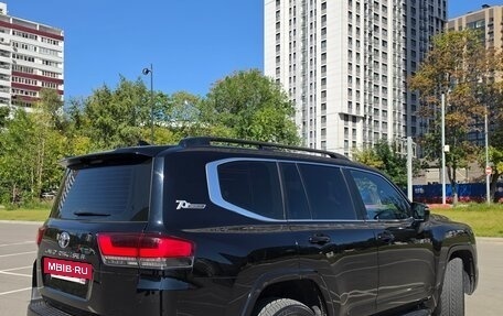 Toyota Land Cruiser, 2022 год, 10 800 000 рублей, 7 фотография