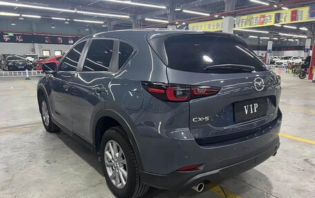 Mazda CX-5 II, 2023 год, 2 000 000 рублей, 5 фотография