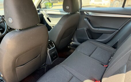 Skoda Octavia, 2018 год, 1 650 000 рублей, 13 фотография