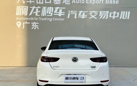 Mazda 3, 2025 год, 1 800 000 рублей, 10 фотография