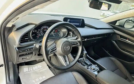 Mazda 3, 2025 год, 1 800 000 рублей, 14 фотография