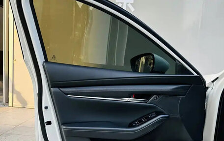 Mazda 3, 2025 год, 1 800 000 рублей, 20 фотография
