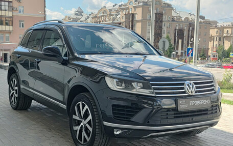 Volkswagen Touareg III, 2017 год, 2 650 000 рублей, 3 фотография