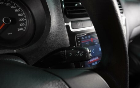 Volkswagen Polo VI (EU Market), 2011 год, 944 000 рублей, 13 фотография