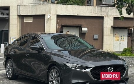 Mazda 3, 2022 год, 1 580 000 рублей, 3 фотография