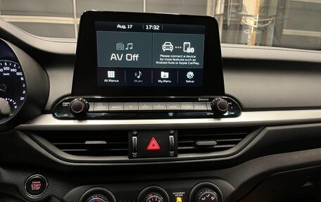 KIA K3, 2020 год, 1 800 000 рублей, 21 фотография